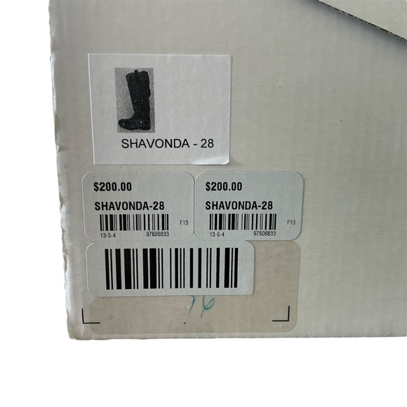 Aldo (Stoneridge) Black Leather Boots - Size 6 - Picture 6 of 7